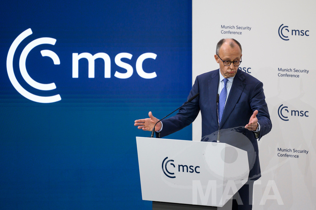 _DWI3539 | MATA IndoCon - Realisiert mit Pictrs.com