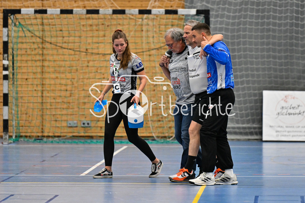 TSV Friedberg - TSV Aichach | Professionelle Sportfotos aus den Bereichen Fußball, Eishockey, Handball und vieles mehr. Ob Sieg oder Niederlage