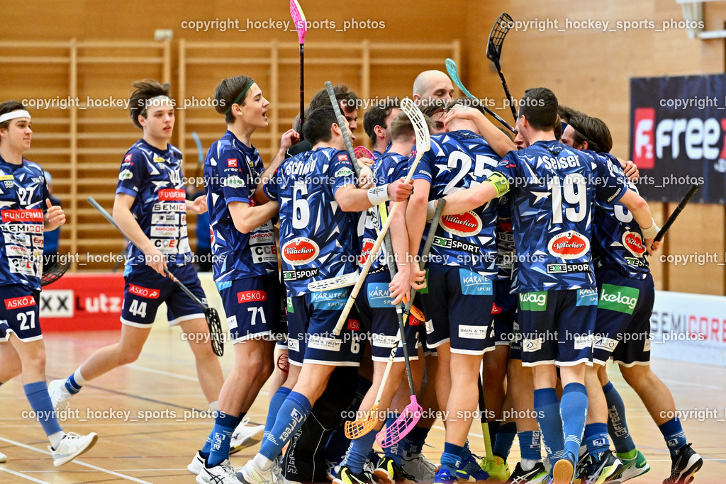 FBK Loka vs. VSV Unihockey | Jubel VSV Unihockey Mannschaft, FBK Loka vs. VSV Unihockey, FBK Loka vs. VSV Unihockey am 23.03.2025 in Villach (Ballspielhalle St. Martin), Austria, (Photo by Bernd Stefan)