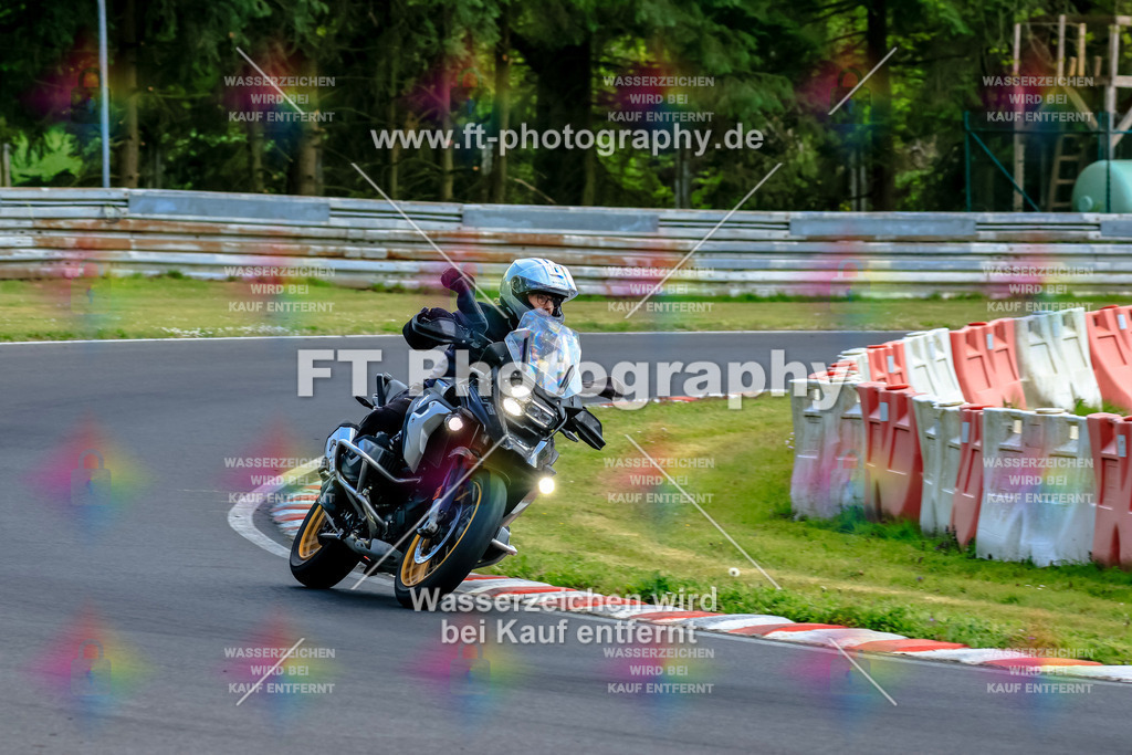 _OTO2462 | Hier findet Ihr Bilder von Touristenfahrten auf der Nürburgring Nordschleife oder von anderen Veranstaltungen die ich besucht habe. Viel Spass beim Durch Schauen 