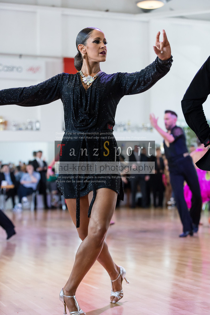20240616_D-Cup-HGR-Latein_3208 | Tanzsportbilder, Standardtanz, Lateintanz, WDSF, DTV, LTVB, dancecomp, goc, hessen tanzt, blaues band der spree, walzer, tango, wiener walzer, slowfox, quickstepp, samba, rumba, cha-cha-cha, paso doble. jive, hd-kroft photography, turniertanzsport