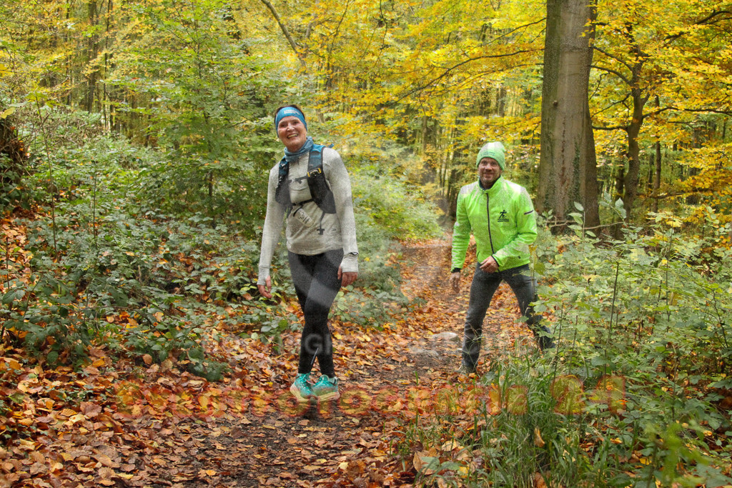 251026_1417_EV4_7094 | Sportfotografie im Rhein-Sieg Kreis, Köln, Bonn, NRW, Rheinland Pfalz, Hessen, etc. Unser Tätigkeitsfeld umfasst den Laufsport vom Volkslauf über den Marathon, Duathlon, Triathon bis zum Ultralauf wie Kölnpfad Ultra oder Schindertrail.