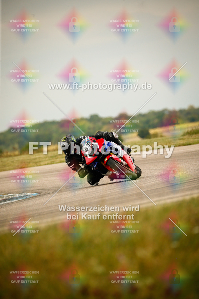 _MOT7446 | Hier findet Ihr Bilder von Touristenfahrten auf der Nürburgring Nordschleife oder von anderen Veranstaltungen die ich besucht habe. Viel Spass beim Durch Schauen 