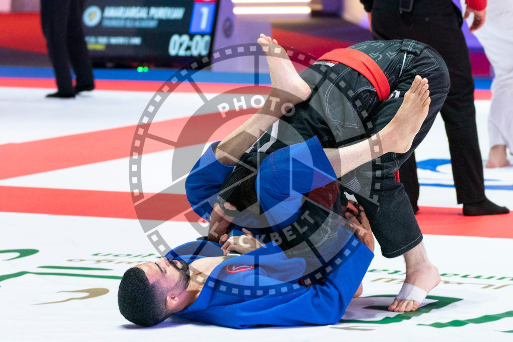 20231106PBB1392 | Fighters compete during the AJP World Master Championship in the Mubadala Arena in Abu Dhabi, Arab United Emirates, on November 6, 2023.