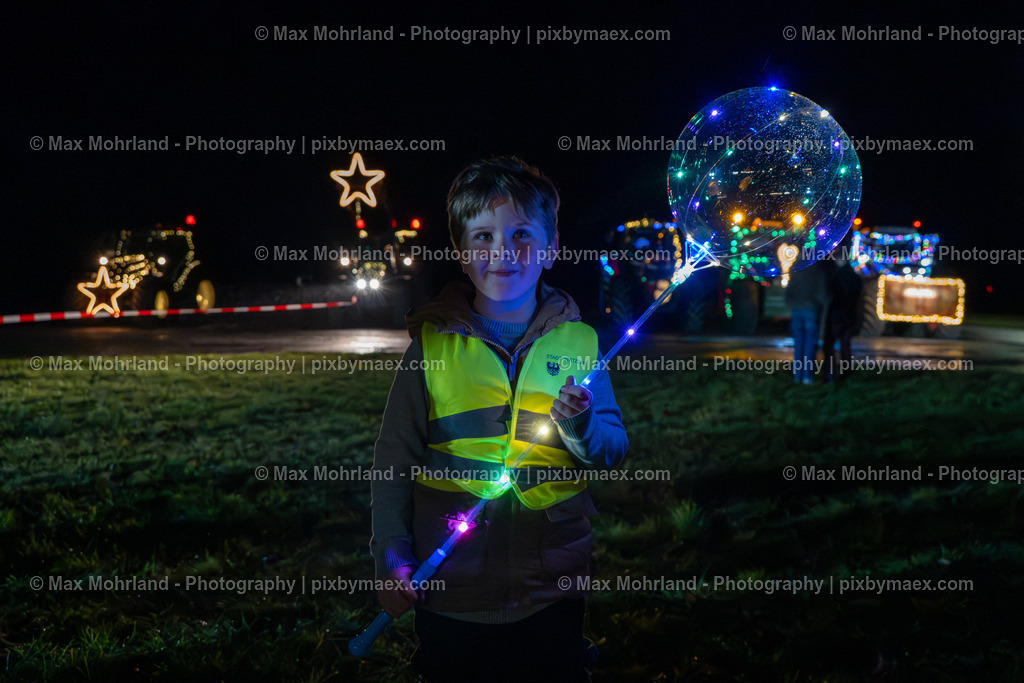 Lichterfahrt-Sulingen_071225-MM_9202-0032 | Max Mohrland - Photography - Realisiert mit Pictrs.com