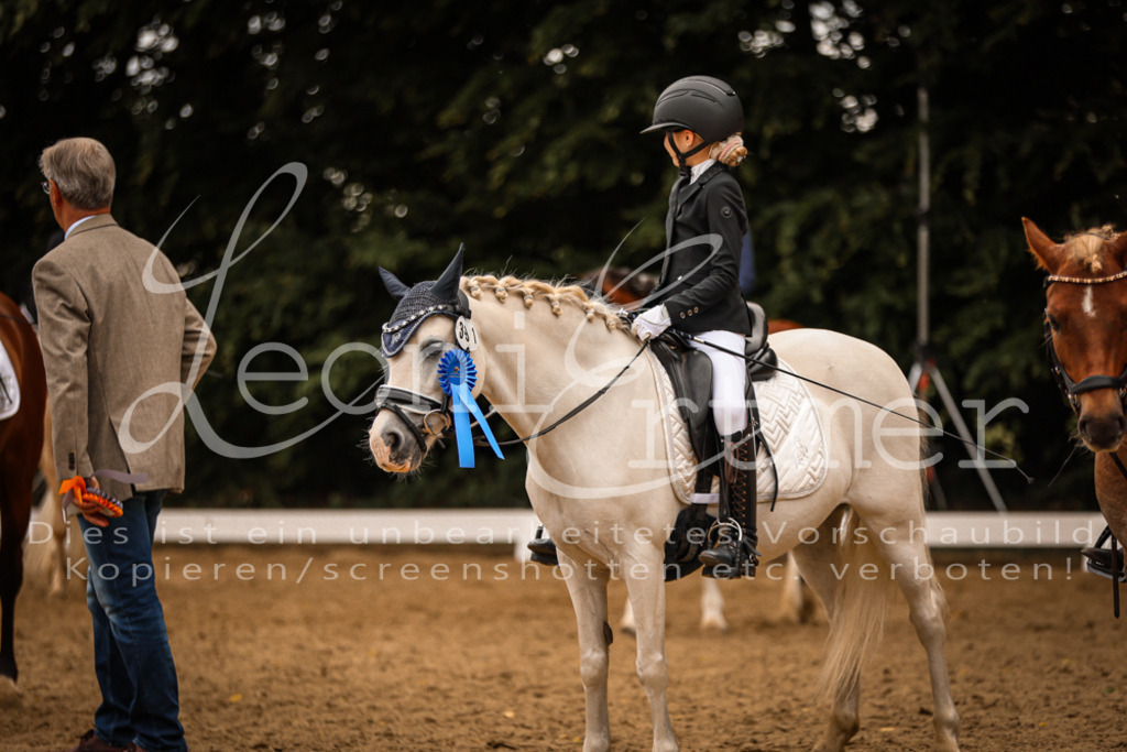 01.DoDrRWB00247 | Leoni Ertmer Photography - Realisiert mit Pictrs.com