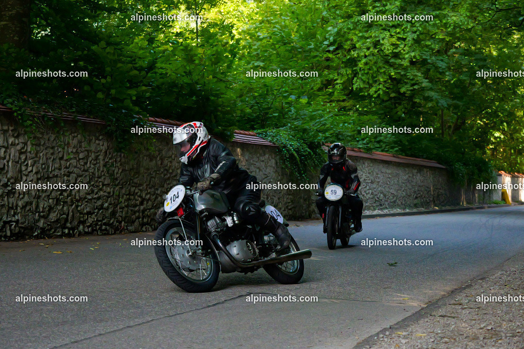 P1015427 | Erleben Sie atemberaubende, hochqualitative Fotos Ihrer Fahrt entlang der malerischen Alpenstraßen. Besuchen Sie alpineshots.com, um professionelle Aufnahmen Ihrer unvergesslichen Reise zu finden und zu kaufen - Realisiert mit Pictrs.com