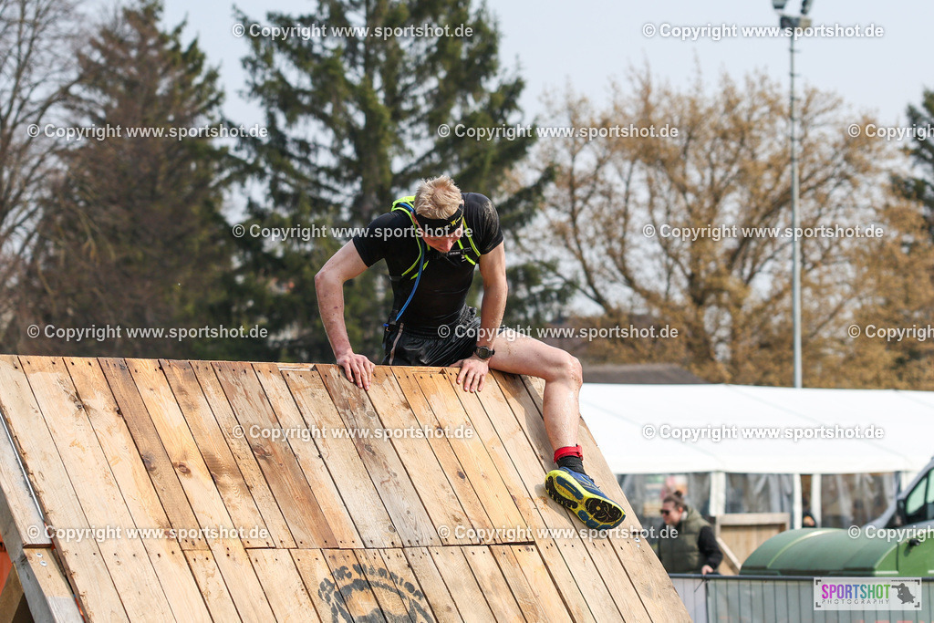 LUR_4685 | Rund um das Thema Sport-Event-Fotografie & individuelle Teilnehmerfotos. Jeder Teilnehmer wird fotografiert.