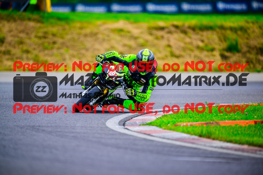 MaZZes_FotoMatrix_240608_6007705_8380 | OPEN