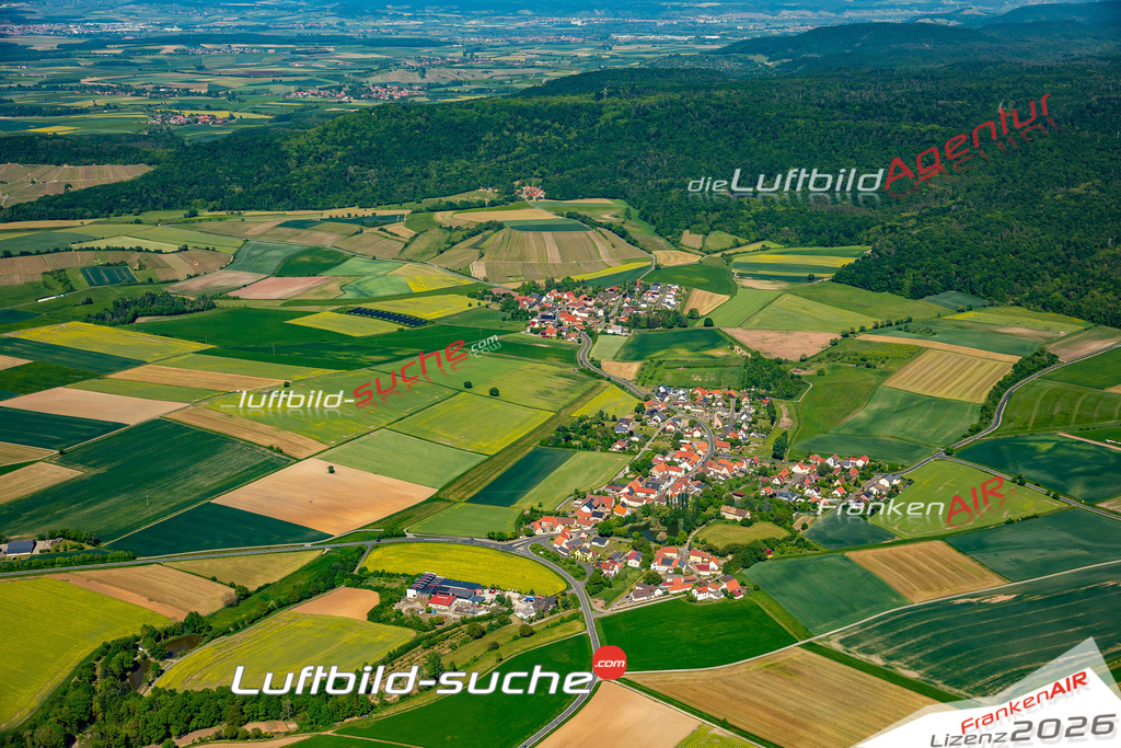 Luftaufnahme von Hundelshausen Michelau im Steigerwald Bild- Das Luftbild wurde 2025 vom UL-Flugzeug heraus erstellt ( keine Drohne ) - Hochauflösende Luftaufnahme -Nicht vergleichbar mit Google Maps oder Satelittenbilder- Die Geschenkidee !Mit Lizenz und Bildrechte bestellbar
