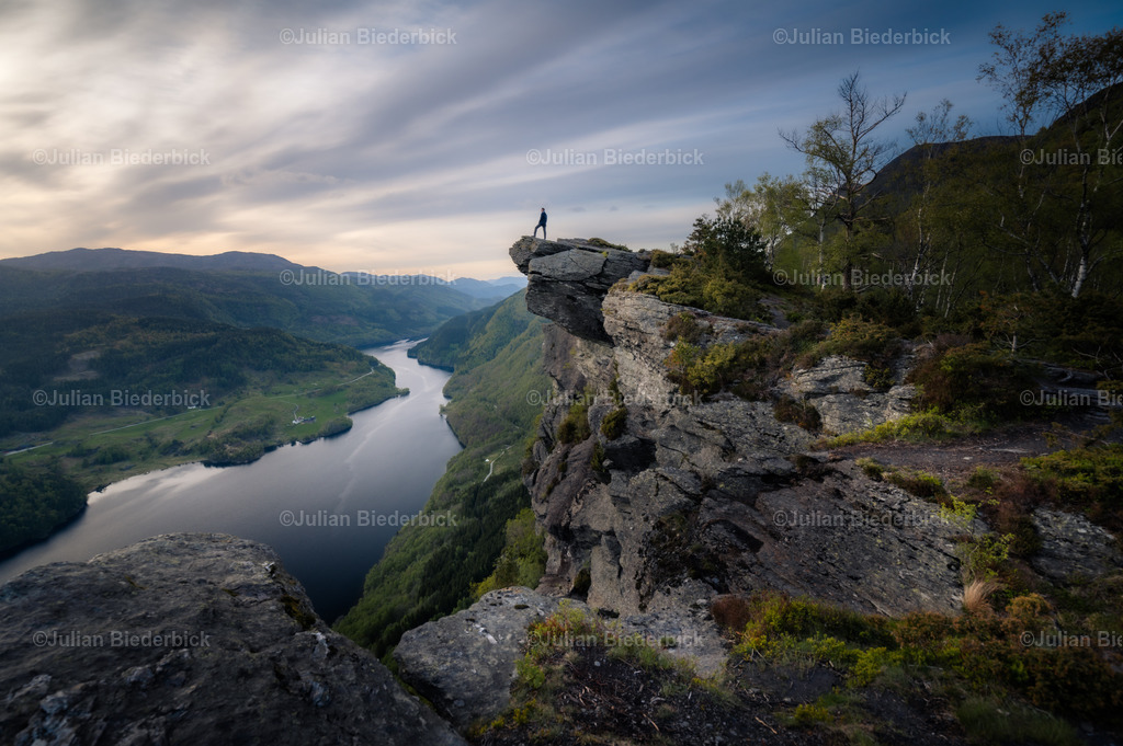 N78_5763 | Julian Biederbick - Realisiert mit Pictrs.com