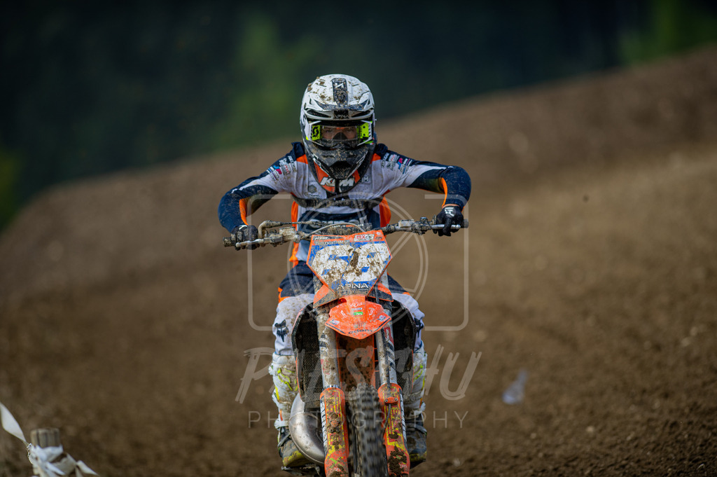 Lady (194) | Paeschuphoto Shop - Wer nicht sucht der auch nicht findet.Ob Motocrossbilder oder von einem besuchtem Spiel, Hauptsache Action. - Realisiert mit Pictrs.com