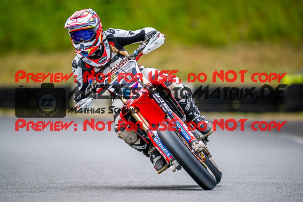 MaZZes_FotoMatrix_220528_9494 | Fotograf Mathias Schmid
Sportfotograf,
Eventfotograf,
Hochzeitsfotograf,
Portraitfotograf