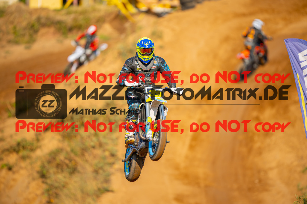 MaZZes-Fotomatrix-20260815-601843 | S2