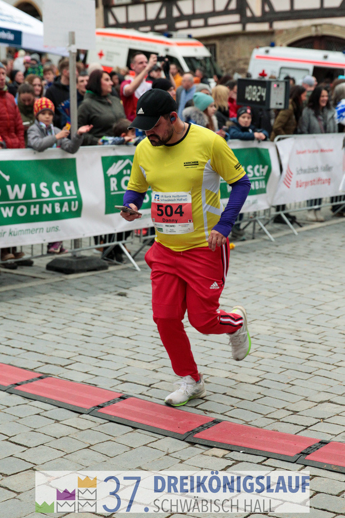 VR Bank Hauptlauf 10000m | 3 Koenigslauf 2023 - Realisiert mit Pictrs.com