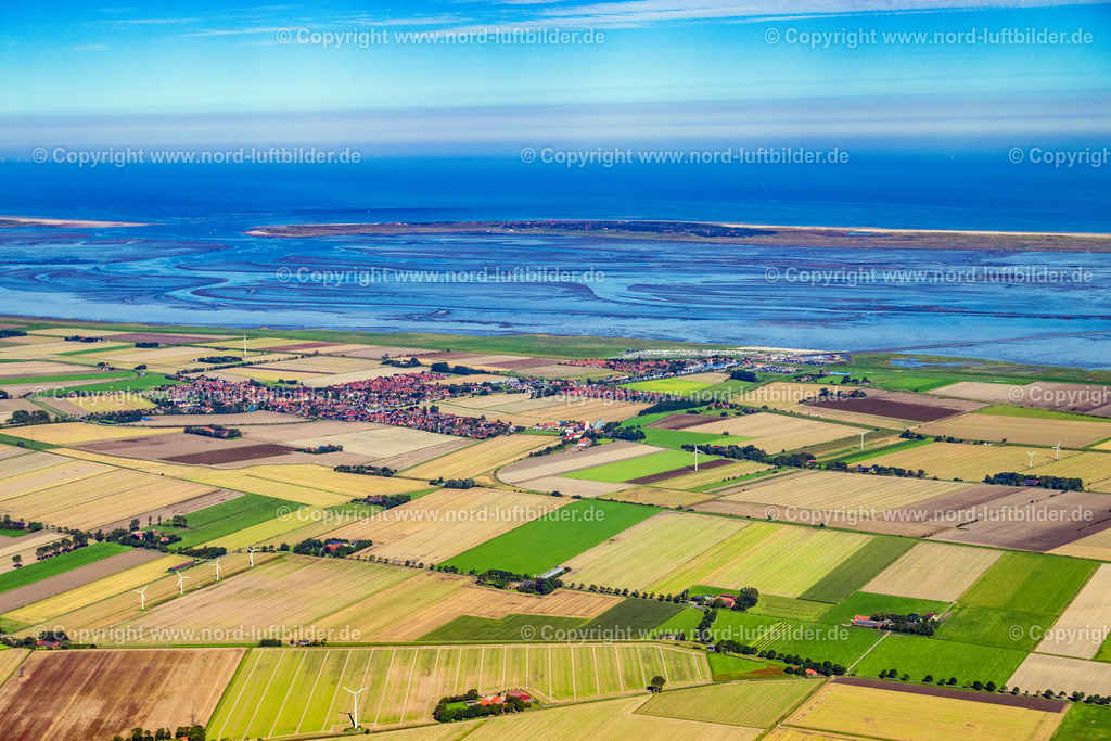 Harlesiel_ELS_6682050923 | HARLESIEL 19.05.2023 Ortsansicht an der Meeres-Küste der Nordsee in Harlesiel im Bundesland Niedersachsen. // Townscape on the seacoast of North Sea in Harlesiel in the state Lower Saxony. Foto: Martin Elsen