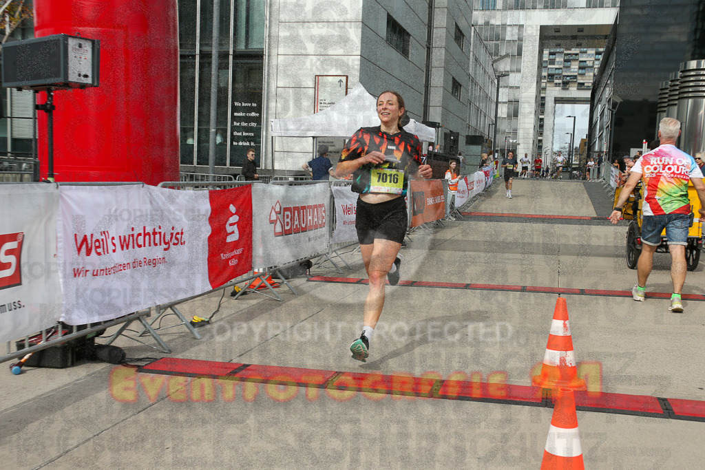 250920_1322_EX1_4167 | Sportfotografie im Rhein-Sieg Kreis, Köln, Bonn, NRW, Rheinland Pfalz, Hessen, etc. Unser Tätigkeitsfeld umfasst den Laufsport vom Volkslauf über den Marathon, Duathlon, Triathon bis zum Ultralauf wie Kölnpfad Ultra oder Schindertrail.