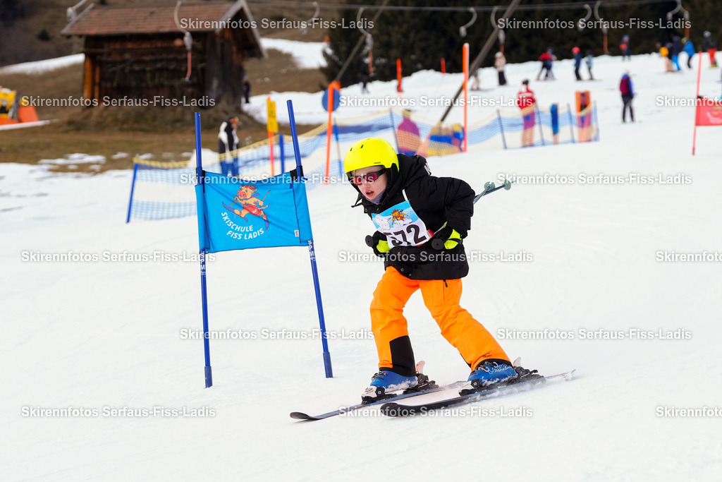 SRF_02.01.2026_0993 | Skirennfotos,Serfaus,Fiss,Ladis,Kinderskirennen,Winter,Tirol,Oberland,skirace,SFL,feelfree,weil wir's genießen,ski,Ski,skifahren,Sonnenplateau, - Realisiert mit Pictrs.com