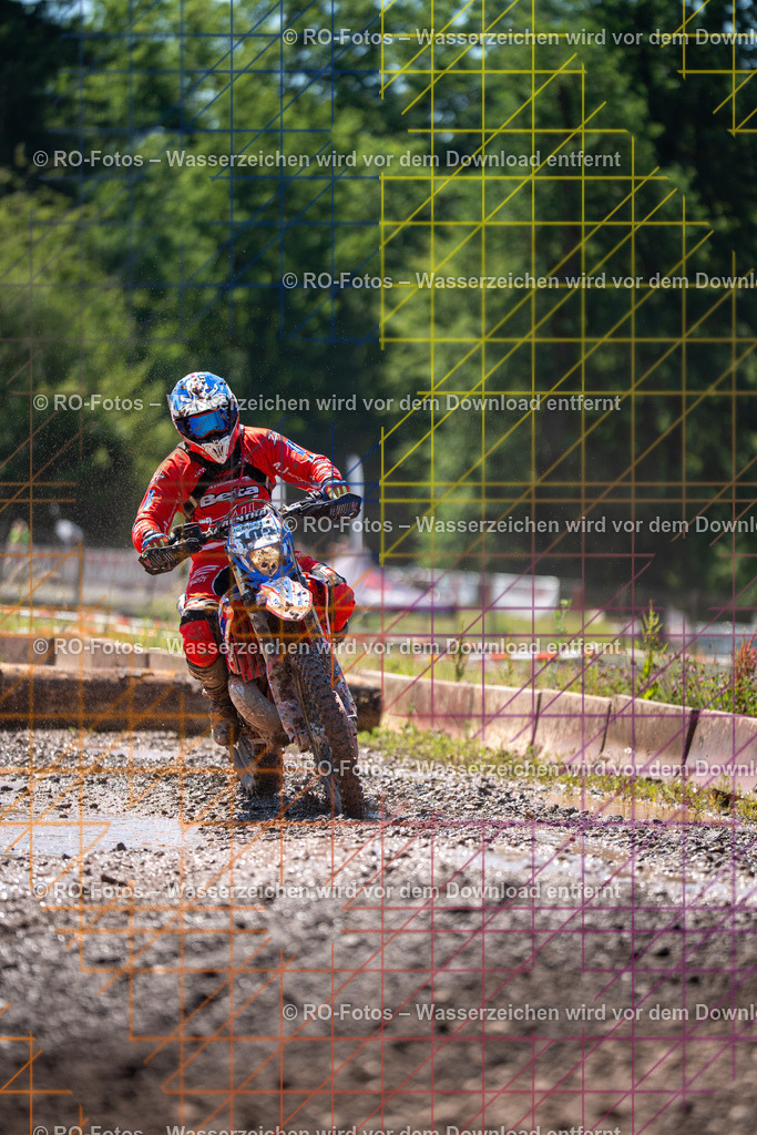 1 Lauf Schlüchtern IGE 2026-562 | Sportfotografie von RO-Fotos: Motorsport, Motocross, Enduro, Laufveranstaltungen und Triathlon. Professionelle Fotos von Sportlern und Events. - Realisiert mit Pictrs.com