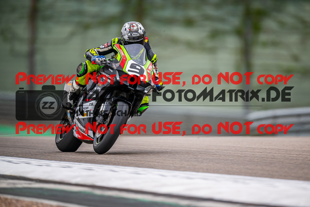 MaZZes_FotoMatrix_240503_6007705_3976 | STK1000