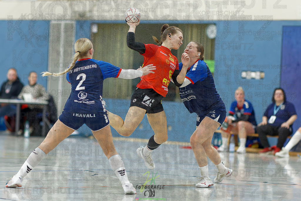 Frauen Regionalliga (HHV); HSG Wettenberg - TV Hüttenberg | Frauen Regionalliga (HHV); HSG Wettenberg - TV Hüttenberg am 06.12.2025 in Launsbach (Wettenberg) (Halle GS Launsbach (Wettenberg))Photo © 2025 - Jörg Heinrich - Realisiert mit Pictrs.com