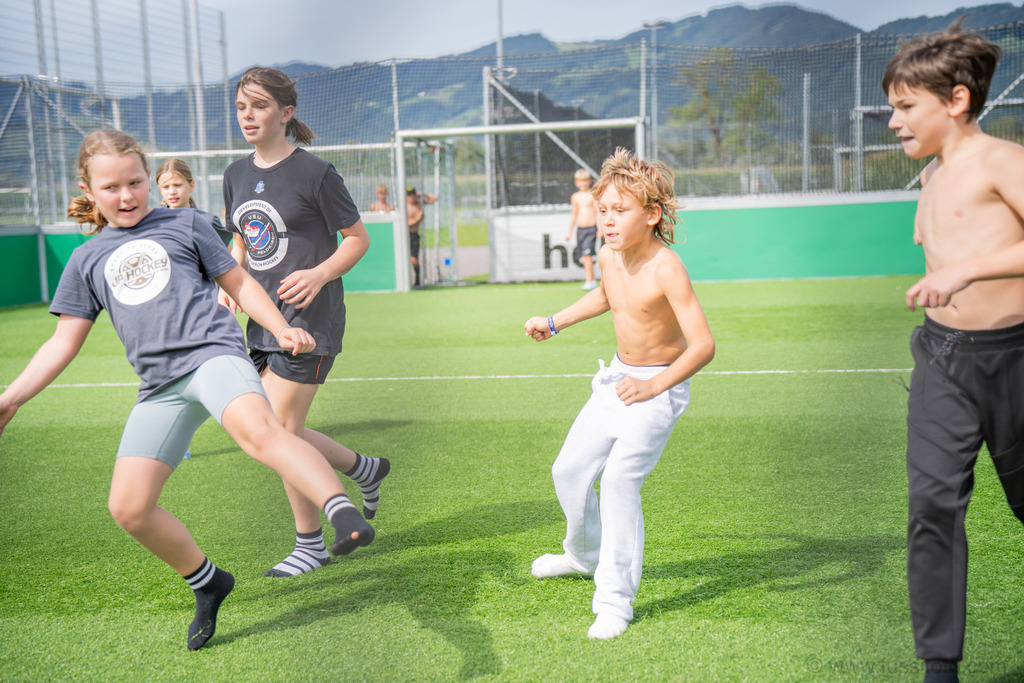 2025-09JP Hockey-Camp-Widnau-1400 | "Fussifoto.com – Ihr Ansprechpartner für hochwertige Fotografie! Entdecken Sie kreative Bilder und professionelle Dienstleistungen. Kontaktieren Sie uns für Ihre Projekte!"
