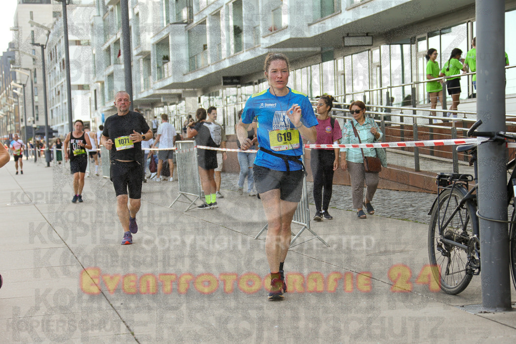 250920_1455_EX1_8256 | Sportfotografie im Rhein-Sieg Kreis, Köln, Bonn, NRW, Rheinland Pfalz, Hessen, etc. Unser Tätigkeitsfeld umfasst den Laufsport vom Volkslauf über den Marathon, Duathlon, Triathon bis zum Ultralauf wie Kölnpfad Ultra oder Schindertrail.