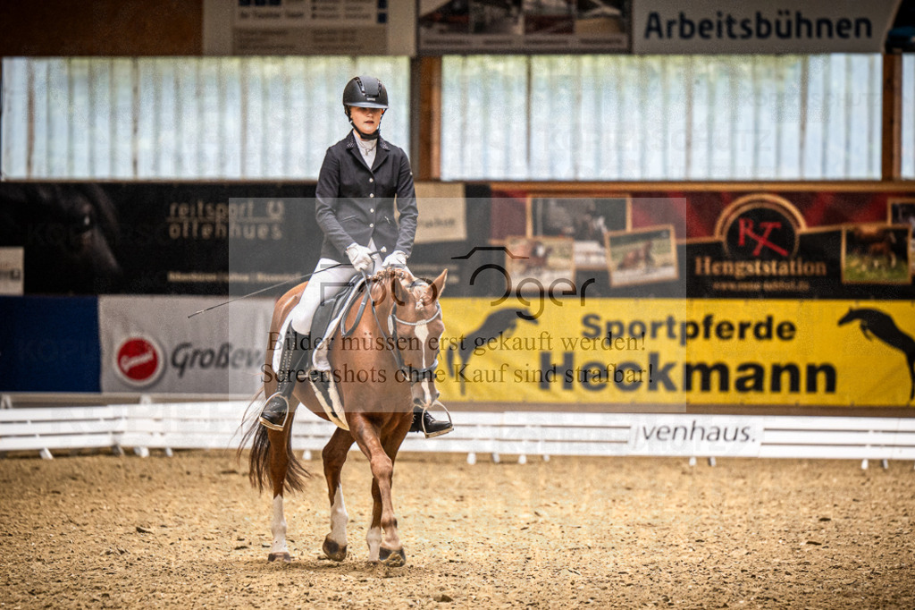 DOS_1584 | Entdecke hochwertige Reitturnierfotos von Foto Oger. Professionell, emotional und authentisch – jetzt Lieblingsmomente im Shop bestellen. - Realisiert mit Pictrs.com