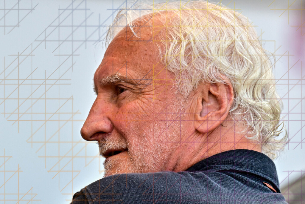 Rudi Völler | Rudi Völler - Realisiert mit Pictrs.com