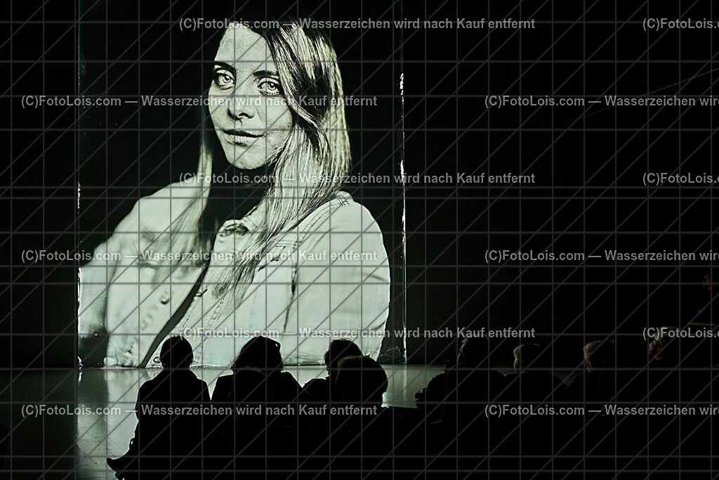 ALP8821_Linz_ARS-Elektr_MH_Nassplattenfoto_Gallhuber Katharina | (C)FotoLois.com, Alois Spandl, Linz an der Donau - ARS Elektronica Center, Multimediashow über Nassplattenfotografie von Markus Hofstätter, Fr 13. Oktober 2023.