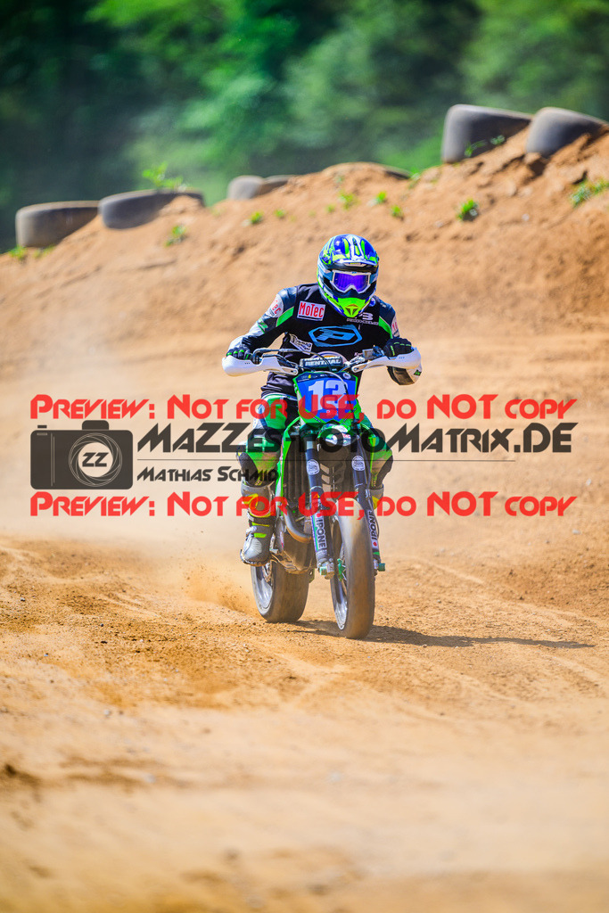 MaZZes_FotoMatrix_240511_6007705_2685 | UE40