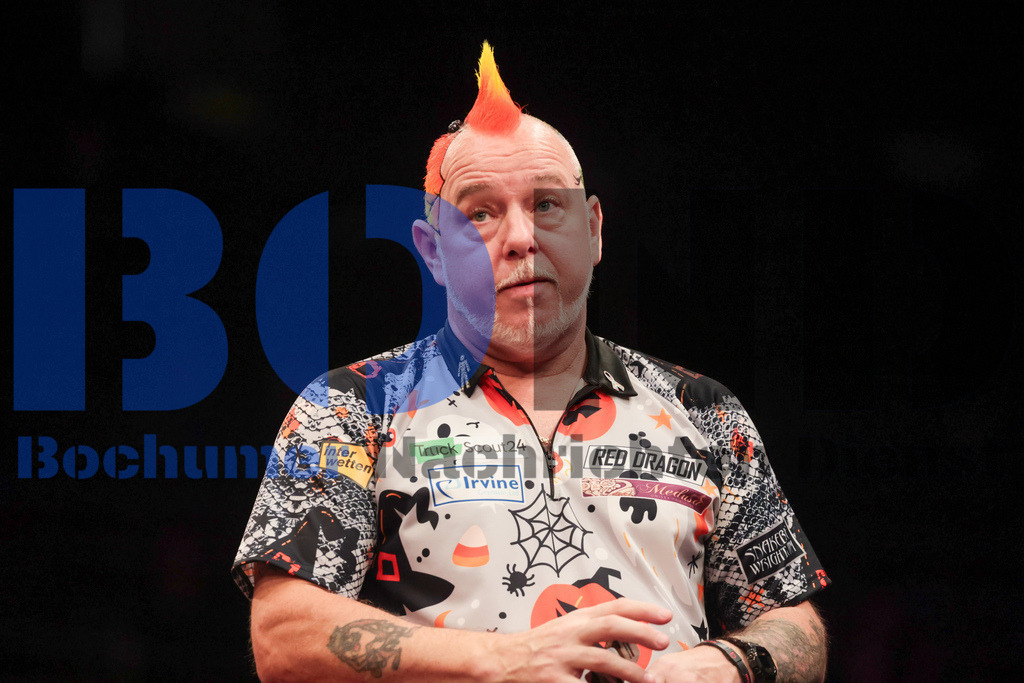  29.10.2023 - 
 | Sebastian Sendlak / Bochumer Nachrichtendienst (BOND) - PDC European Darts Championship: Viertelfinale {Persons shown} - Realisiert mit Pictrs.com