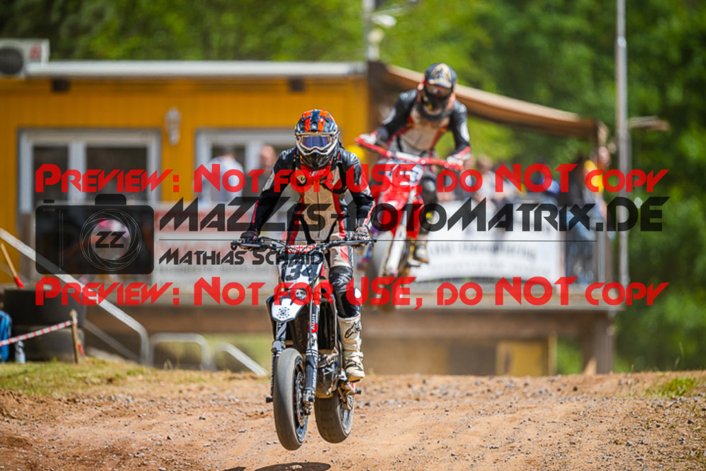 MaZZes_FotoMatrix_220529_7955 | Fotograf Mathias Schmid
Sportfotograf,
Eventfotograf,
Hochzeitsfotograf,
Portraitfotograf