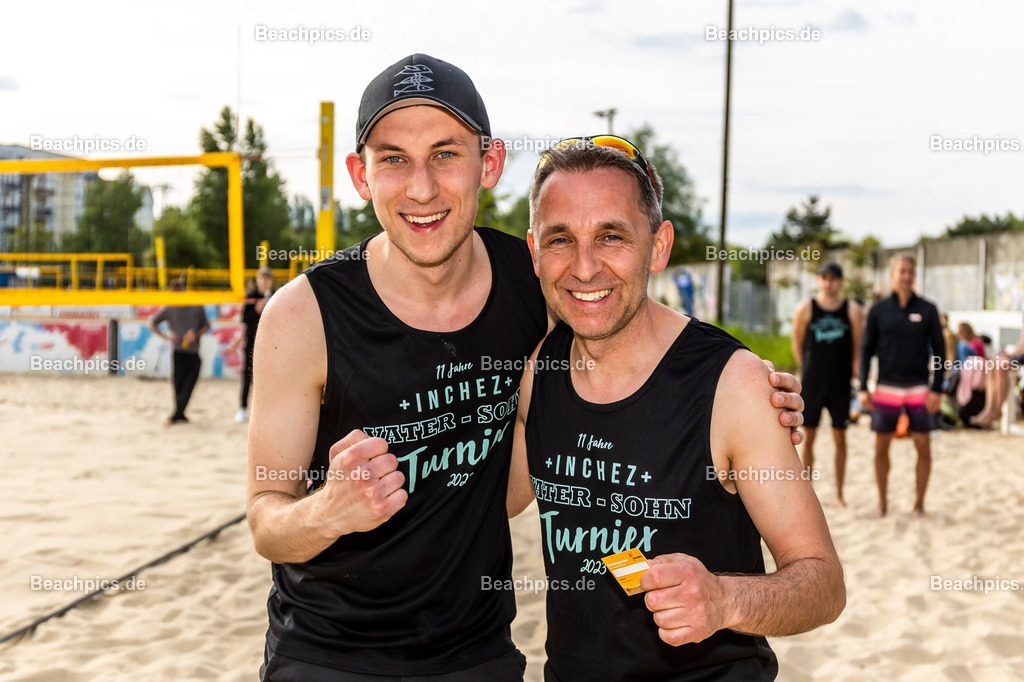 2023-00070767-Vater-Sohn-Turnier |  18.05.2023; Berlin Foto: Gerold Rebsch - www.beachpics.de
