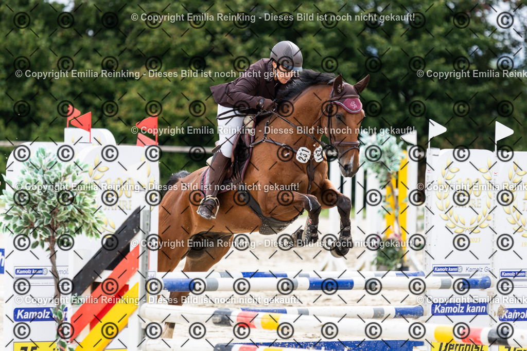 CL5A9007 | Emilia Reinking Fotografie - Realisiert mit Pictrs.com