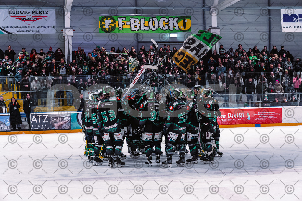 Alligators_vs_Memmingen_05_12_2025-214 | Höchstadt Alligators Fotogalerie: Eishockey-Action aus Franken. Professionelle Spielfotos, Portraits & Stadionbilder zum Download. Jetzt entdecken! - Realisiert mit Pictrs.com