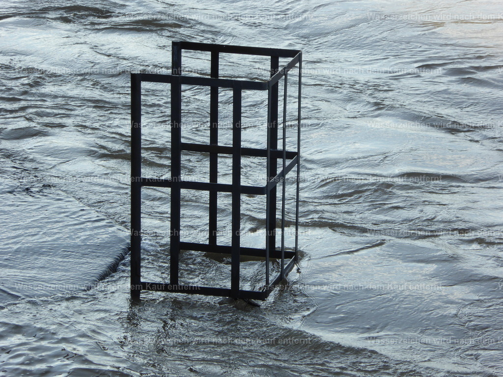 P1000825 | Entdecken Sie die faszinierende Welt von Norbert Michels: Surreale Kunstwerke, hochwertige Fotos, Leinwandbilder & Fotoprodukte wie Tassen mit bild7 - Realisiert mit Pictrs.com