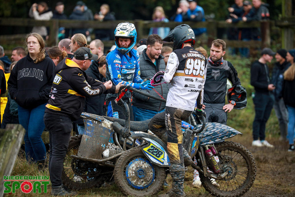 OpenTrack2024_Samstag_040 | Bildergalerie von Sport-Ereignissen aber auch von weiteren spannenden Dingen - nicht nur vom Niederrhein. In Anlehnung an den bekannten Spruch von Hanns Dieter Hüsch heißt das Motto: "Niederrhein ist überall".  - Realisiert mit Pictrs.com