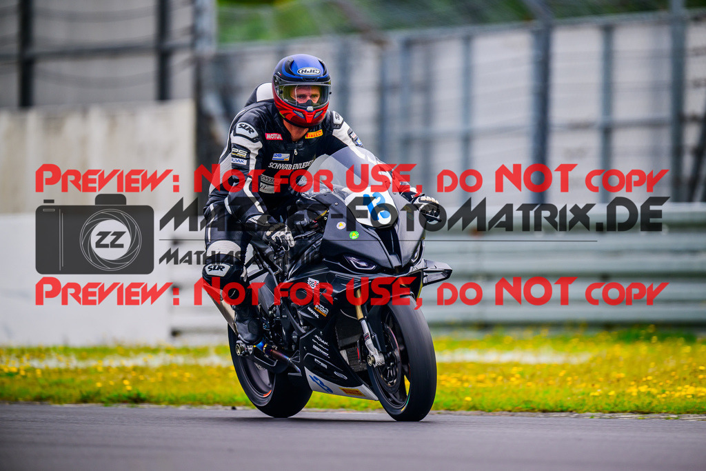 MaZZes_FotoMatrix_240831_6007705_5900 | STK1000