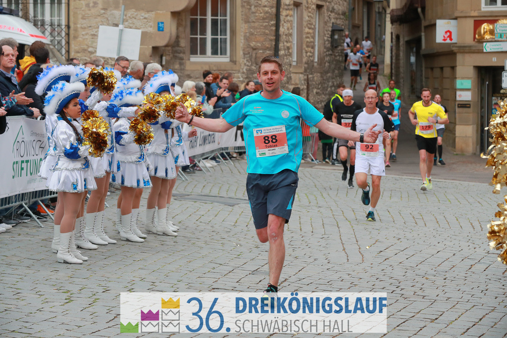 VR Bank Hauptlauf 10km | 3königslauf 2022 VR Bank Hauptlauf - Realisiert mit Pictrs.com