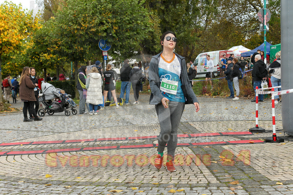 241020_1115_EX1_1672 | Sportfotografie im Rhein-Sieg Kreis, Köln, Bonn, NRW, Rheinland Pfalz, Hessen, etc. Unser Tätigkeitsfeld umfasst den Laufsport vom Volkslauf über den Marathon, Duathlon, Triathon bis zum Ultralauf wie Kölnpfad Ultra oder Schindertrail.