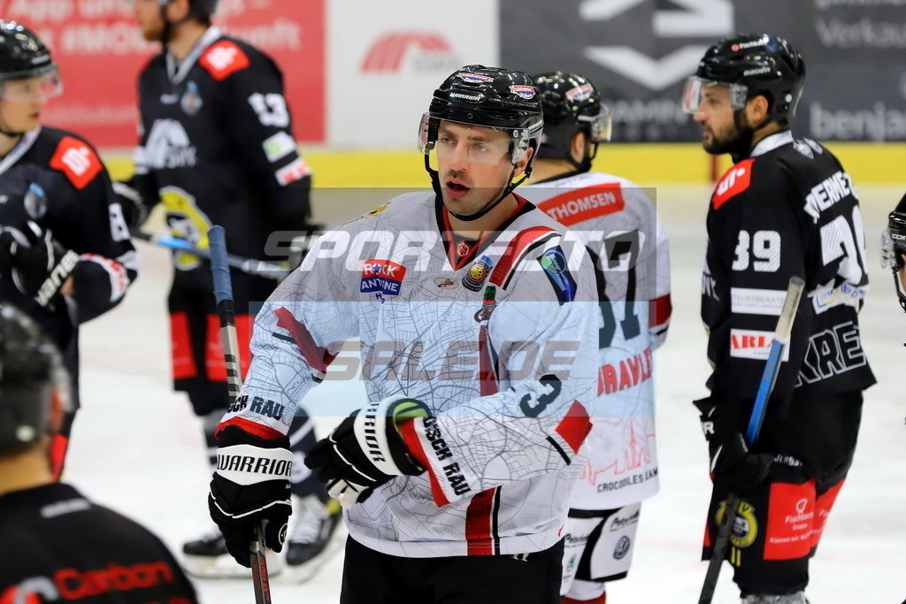 Dennis Reimer - CHH | Dennis Reimer - CHH - Realisiert mit Pictrs.com