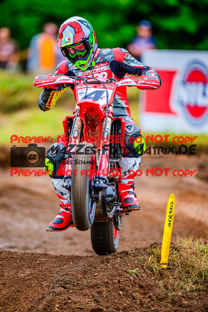 MaZZes_FotoMatrix_240818_6007705_8185 | S1