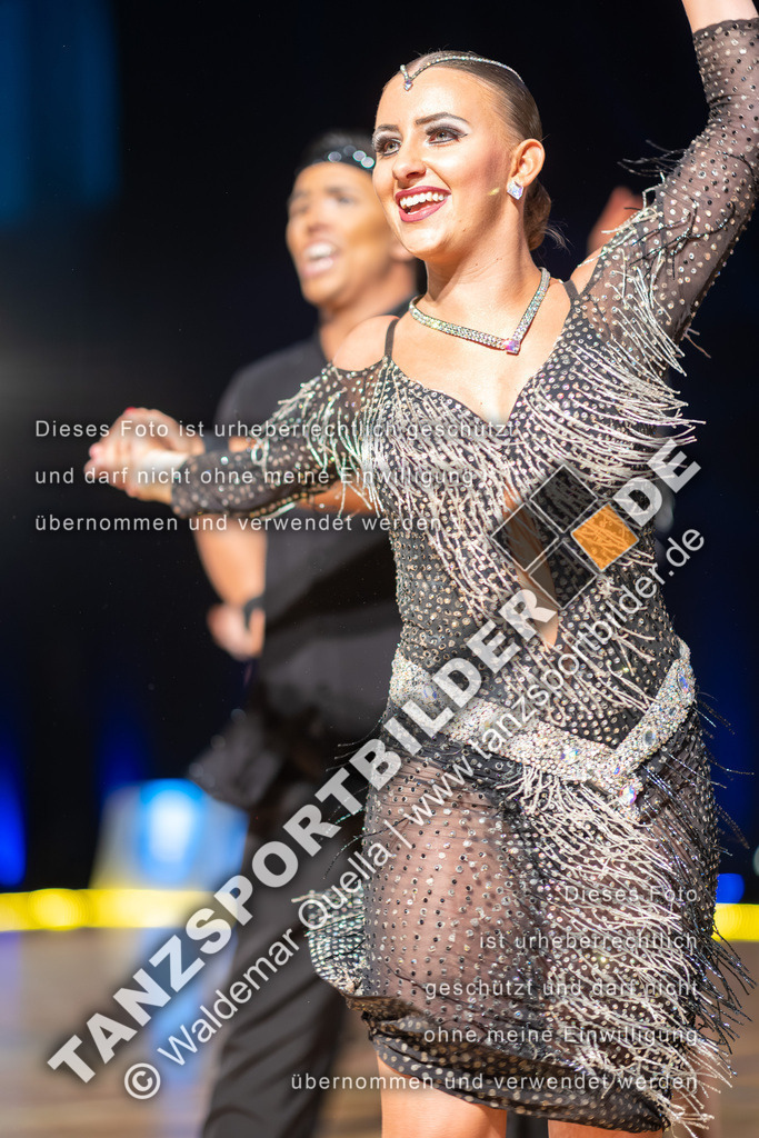 20260322-00661 | Hier finden Sie Tanz Bilder vom Latein und Standard Formationen tanzen. Sportbilder vom Tanzsport. Schöne Fotos und von Weltmeisterschaft, Europameisterschaft, Bundesliga, Regionalliga, Oberliga und Landesliga sowie von GOC Stuttgart, DanceComp, WM Bremen