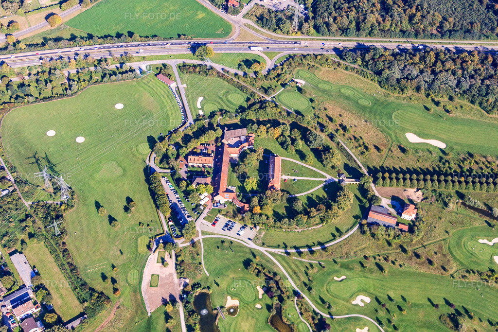 Luftbild: Golfplatz Hofgut Scheibenhardt im Ortsteil Beiertheim-Bulach in Karlsruhe im Bundesland Baden-Württemberg in Deutschland. Foto: IMG_45058.jpg vom 21.09.2011 durch Werner Riehm/FLY-FOTO.deAuflösung des Originals: 4208 x 2805 pxWWW.HOFGUT-SCHEIBENHARDT.DE