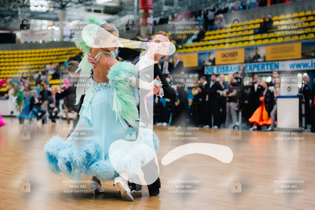 Hessen Tanzt WDSF Open Junior II Standard 8th (216) Jakub Kalina _ Beata Mockova (Czech Republic)-2025-05-17-7541 | Webshop for digital downloads and prints of dance sport, event & show photographer Julian Link - Realisiert mit Pictrs.com