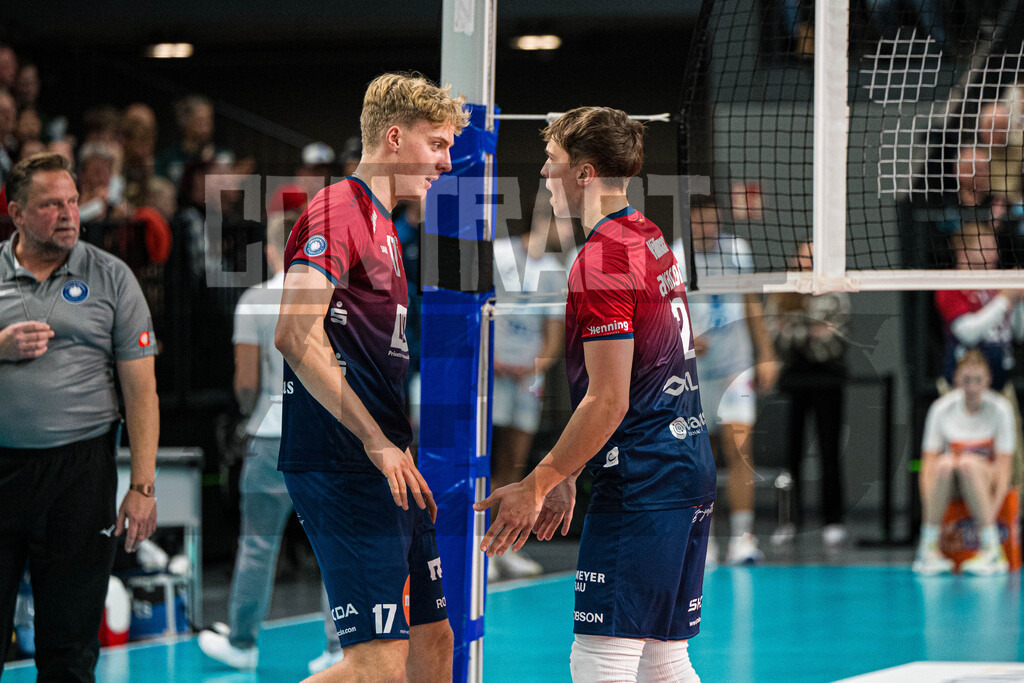 Volleyball I Herren I Saison 2025/2026 I Bundesliga I 5. Spieltag I SVG Lüneburg - VfB Friedrichshafen | CONTRAST ZERØ MEDIA - Realisiert mit Pictrs.com