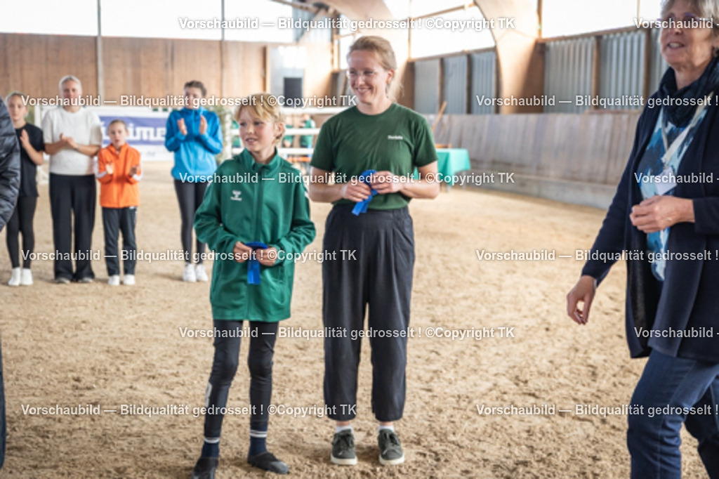 1B1A8409 | Emotionale Pferde- & People-Fotografie rund um Heidelberg, Leimen & Umgebung. Natürliche Fotos von Pferd, Mensch & Familie. Jetzt Termin sichern!
