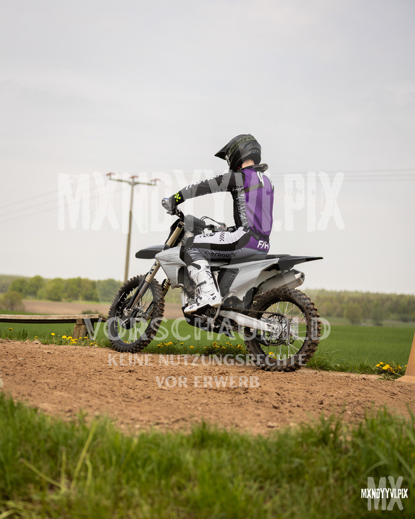 866A6082 | mxndyyvipix