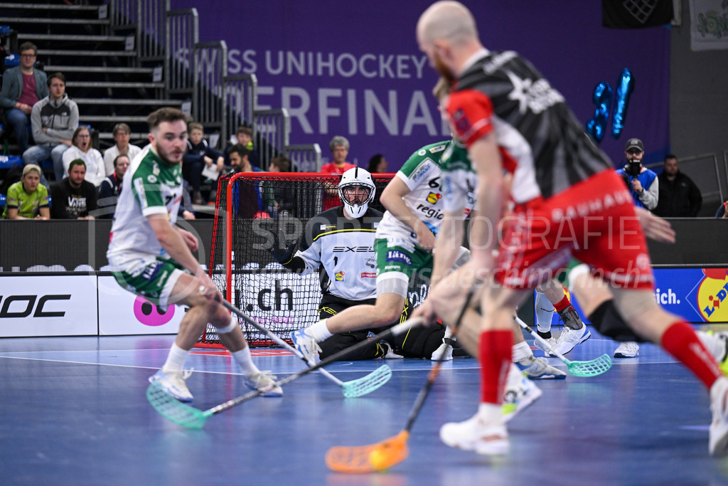 SV Wiler-Ersigen vs Floorball Köniz - 15. April 2023 | SV Wiler-Ersigen vs Floorball Köniz
Stimo Arena, Kloten
Yanick Flury (#1 SV Wiler-Ersigen).
Bild: Sportfotografie Markus Aeschimann | www.markus-aeschimann.ch - Realisiert mit Pictrs.com